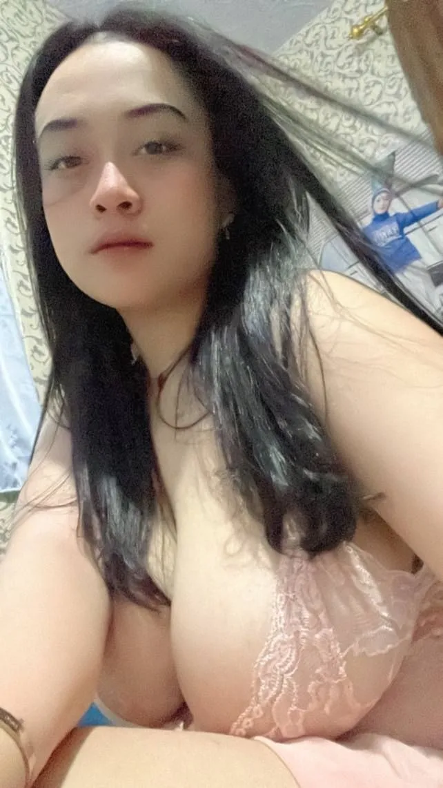 VIRAL Sissalsaa aka Bu Guru Salsa Hijab Tobrut! GEDE BANGET PART 3 1 Telegram @OnlyNutrisiOFC2 02 1