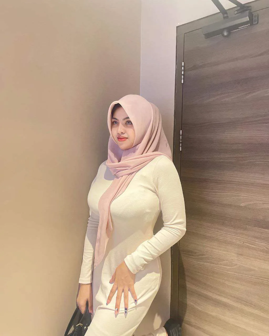 Nadyavitt Konten Eksklusif Edisi PUTIH! GEDEEE BANGET!!! 1 76.TELEGRAM@BagianKenikmat4n