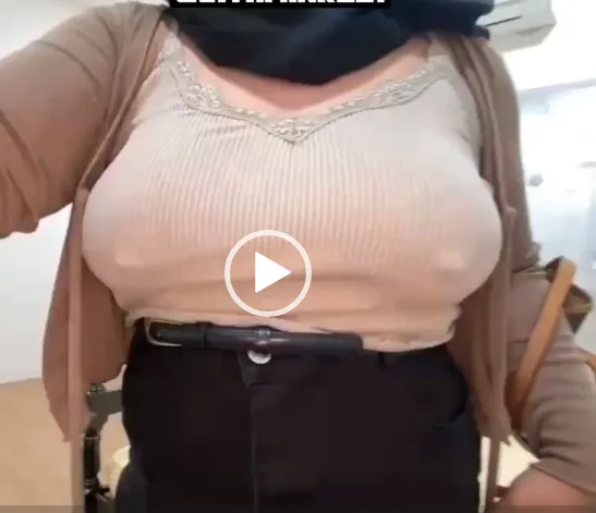 DS Aina Awek Hijab Malay Suster EWE!
