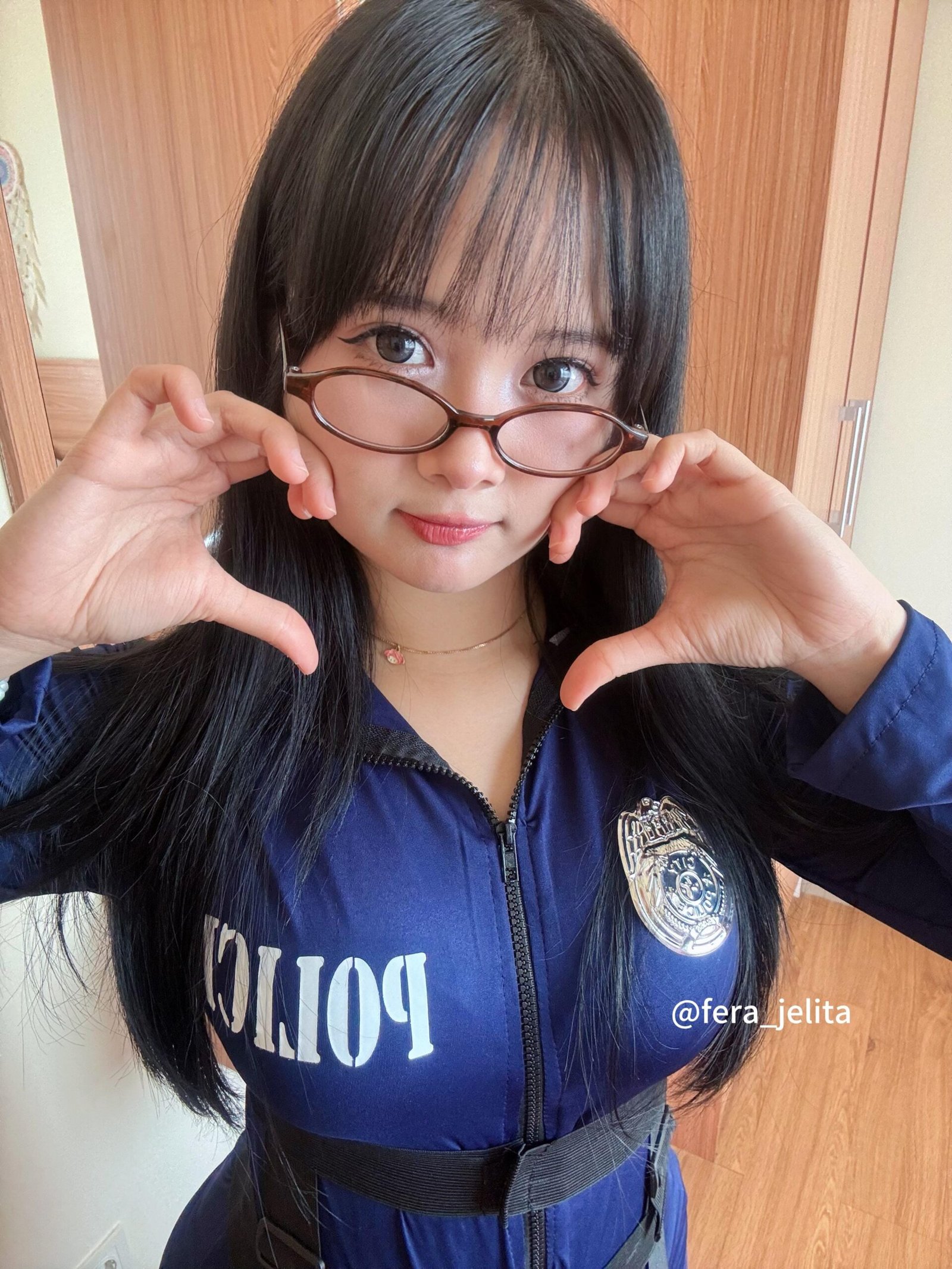 Fera Jelita - Polisi Biru , SEXY POLL! 2 5 website by Kawai.vip scaled