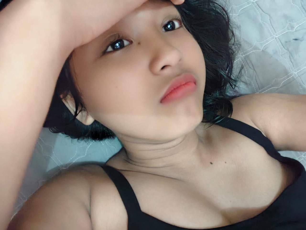 Rara Nadifa - Black Tanktop , WOW BAR BAR COI! 6 Grachive Rara Nadifa Black Tanktop 7