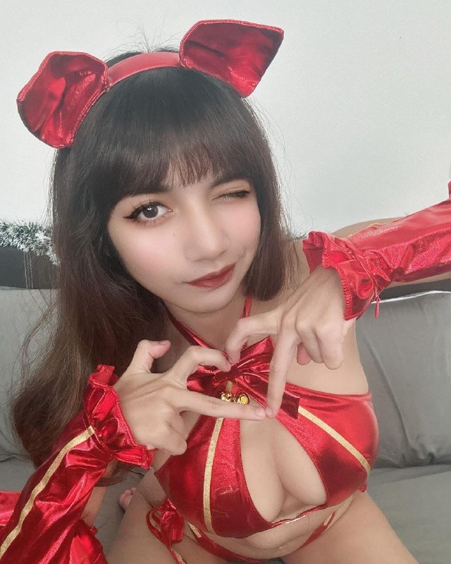 Draculin Exclusive Content Merry Christmast 8 sfwgm2ol