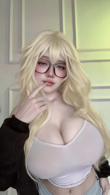 DLY CHAN Ekslusif Konten TERBARU! BUSET SEXY BANGET!