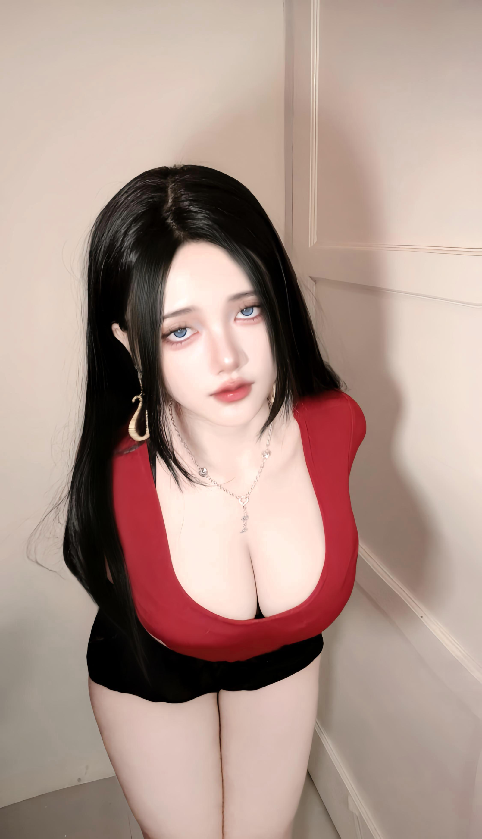 DLY Chan Boa HANCOCK Casual
