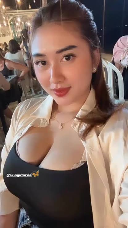 SRI AYU TARISA Eksklusif , PULENN bangett!